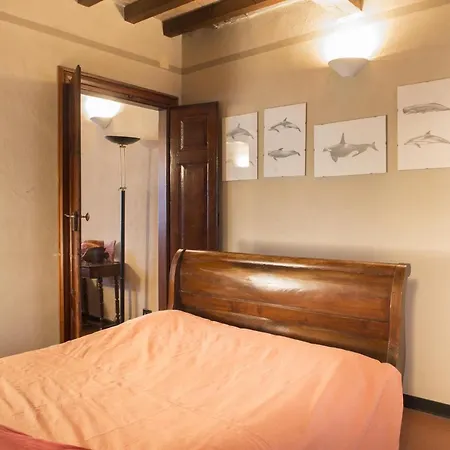 Casa Alighieri 1