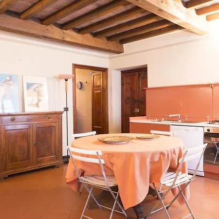 아파트 Casa Alighieri 1 레반토
